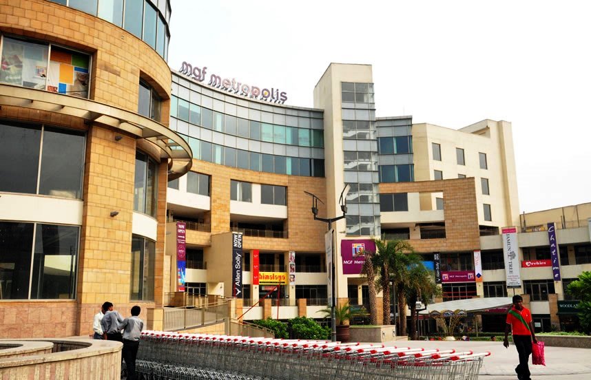 Commercial Space Rent Metropolis Mall Sector 28 Gurgaon